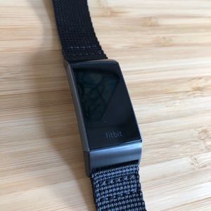Fitbit Charge 3